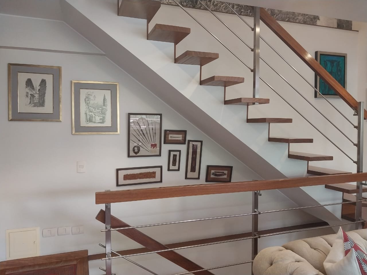 VENTA DEPARTAMENTO TRIPLEX EN ZONA EXCLUSIVA MIRAFLORES