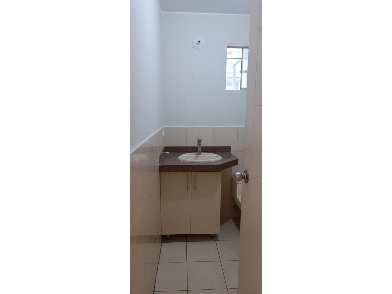 ALQUILER DEPARTAMENTO CON TERRAZA 1ER PISO SURCO VISTA ALEGRE